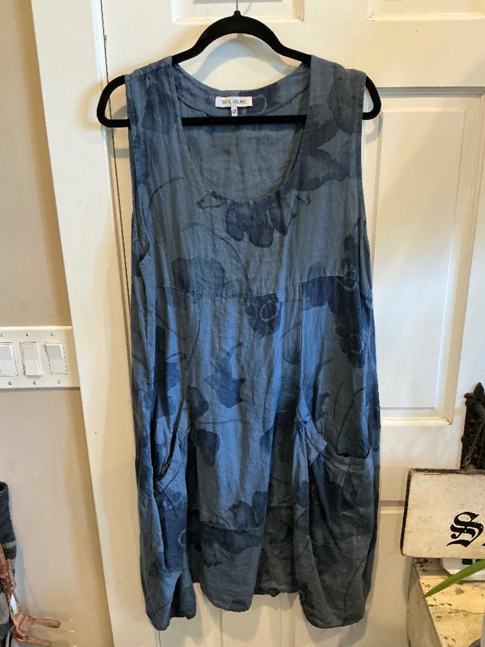 European linen tunic top in gorgeous blues!  Euro plus size 44
